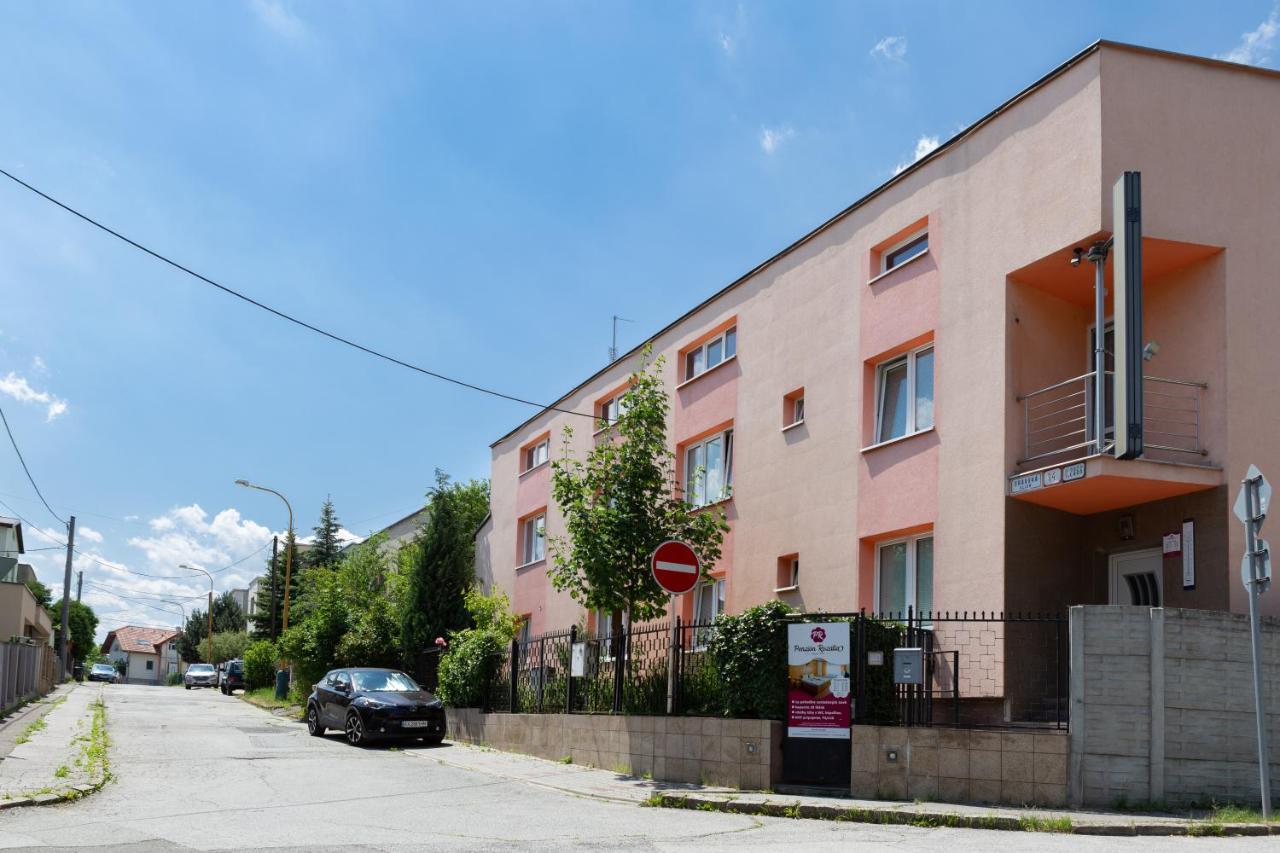 Penzion Rozalia Hotel Kosice Exterior photo