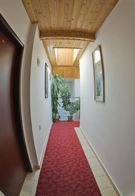 Penzion Rozalia Hotel Kosice Exterior photo